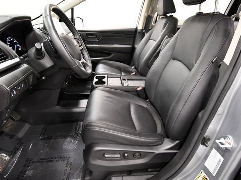 Certified 2025 Honda Odyssey EX-L image 14