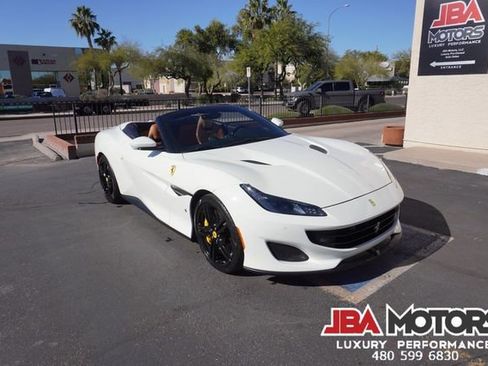 Used 2019 Ferrari Portofino image 96