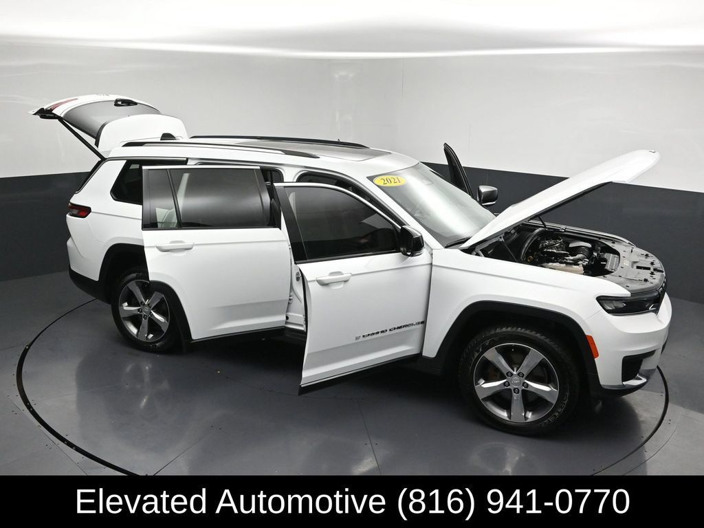 Used 2021 Jeep Grand Cherokee L Limited AWD/4WD image 33