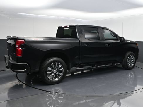 Used 2025 Chevrolet Silverado 1500 RST w/ LPO, Liner Protection Package AWD/4WD image 7