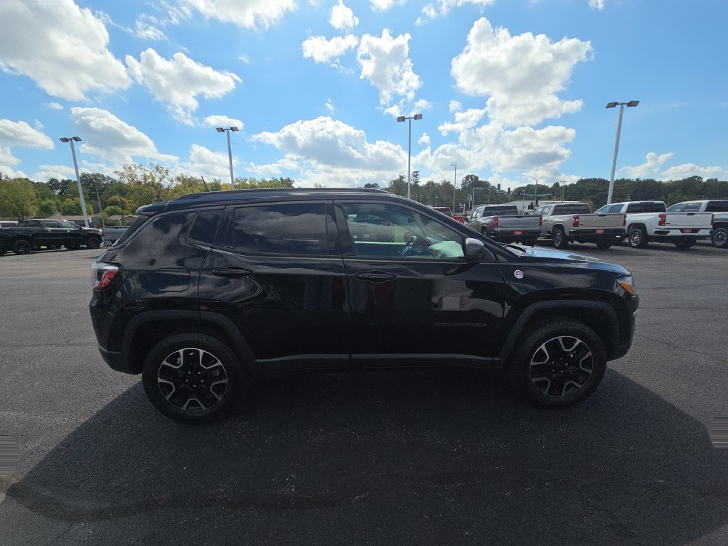 Used 2021 Jeep Compass Trailhawk AWD/4WD image 10
