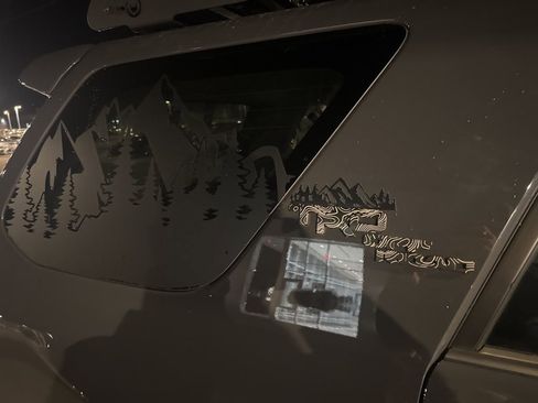 Used 2024 Toyota 4Runner TRD Off-Road Premium image 12