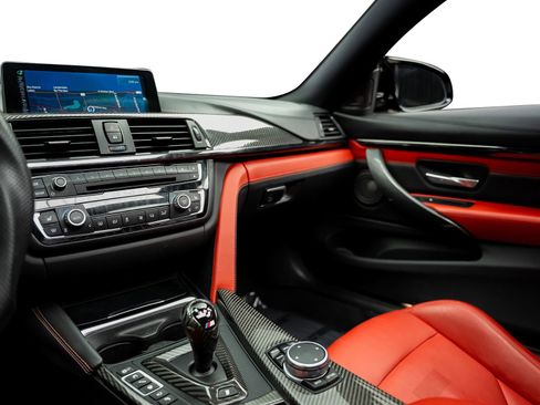 Used 2015 BMW M4 Coupe image 44