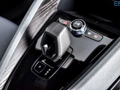 Used 2023 Polestar Polestar 2 w/ Pilot Pack image 27