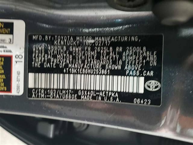 Used 2017 Toyota Avalon Limited FWD image 5