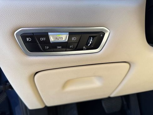 Used 2021 BMW X5 xDrive40i w/ Convenience Package image 21