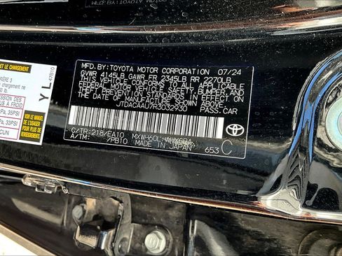 Used 2024 Toyota Prius XLE image 19