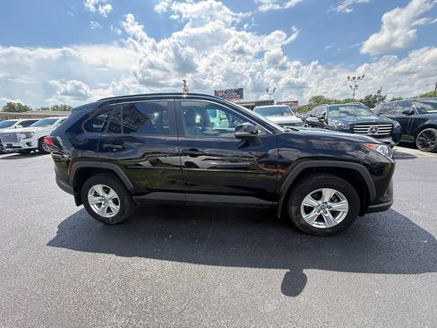 Used 2019 Toyota RAV4 XLE w/ Convenience Package AWD/4WD image 2