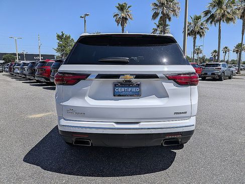 Certified 2023 Chevrolet Traverse Premier FWD image 4