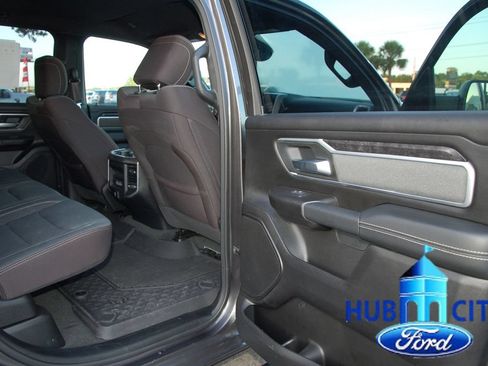 Used 2022 RAM 1500 Big Horn RWD image 15