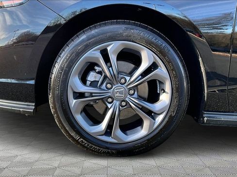 Used 2024 Honda Accord EX image 24