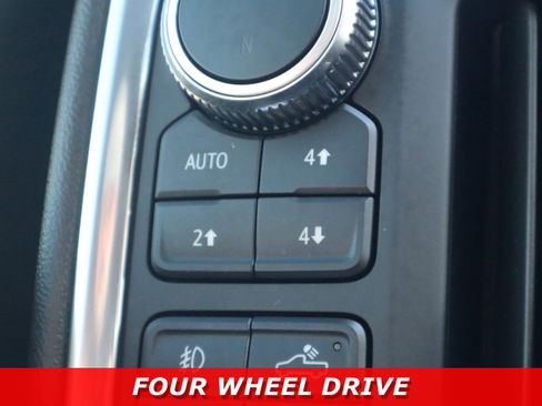 Used 2022 GMC Sierra 2500 AT4 w/ AT4 Premium Plus Package image 23