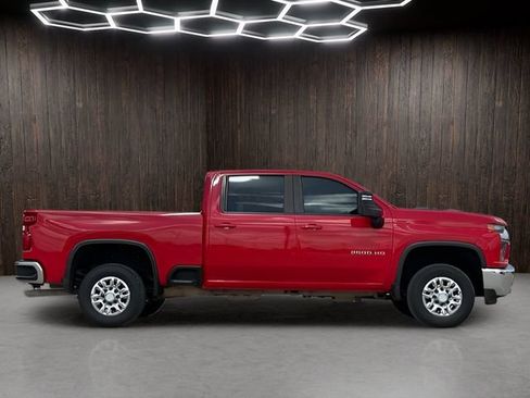 Used 2022 Chevrolet Silverado 2500 LT w/ Convenience Package AWD/4WD image 7