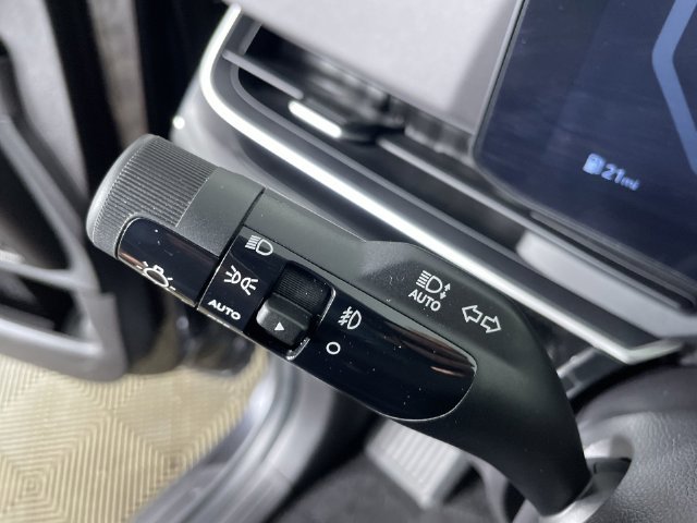 Used 2025 Kia Carnival SX Prestige FWD image 30