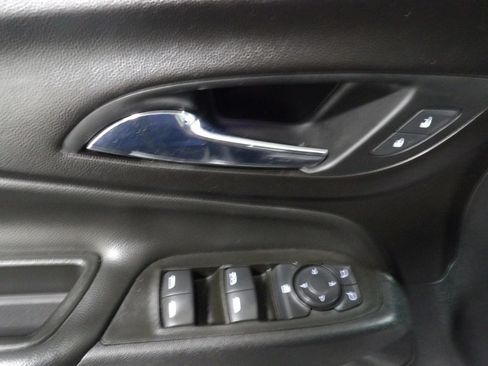 Used 2021 Chevrolet Equinox LT FWD image 8