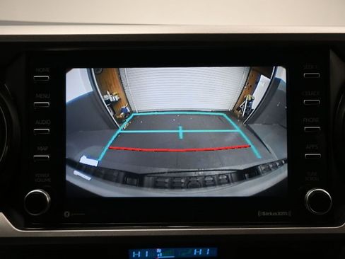 Used 2021 Toyota Tacoma SR5 image 31