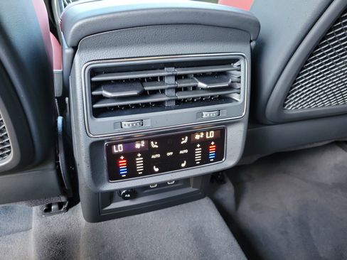 New 2026 Audi SQ7 Premium Plus image 15