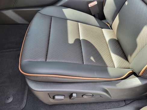 New 2026 GMC Canyon AT4 w/ Technology Plus Package image 14