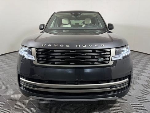 New 2026 Land Rover Range Rover Long Wheelbase SE AWD/4WD image 6