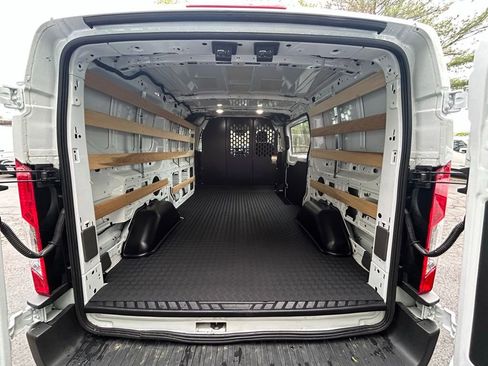 Used 2025 Ford Transit 250 Low Roof w/ Exterior Upgrade Package RWD image 6