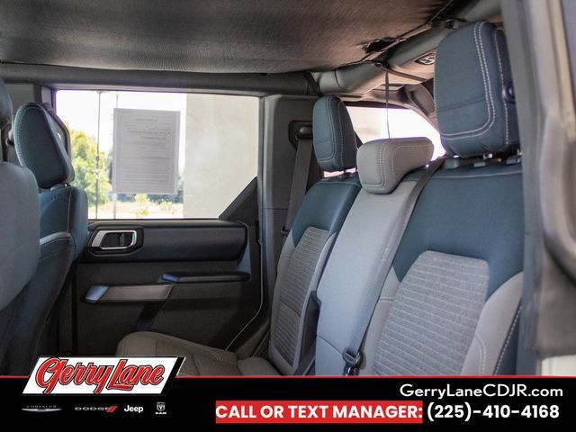 Used 2022 Ford Bronco Outer Banks AWD/4WD image 18