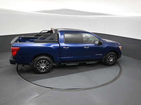 Used 2021 Nissan Titan SV w/ Accessory Utility Package AWD/4WD image 21