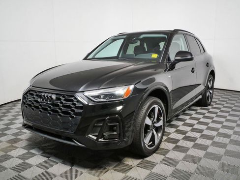 Used 2023 Audi Q5 2.0T Premium Plus w/ Premium Plus Package AWD/4WD image 24