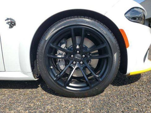 Used 2023 Dodge Charger SRT Hellcat RWD image 4