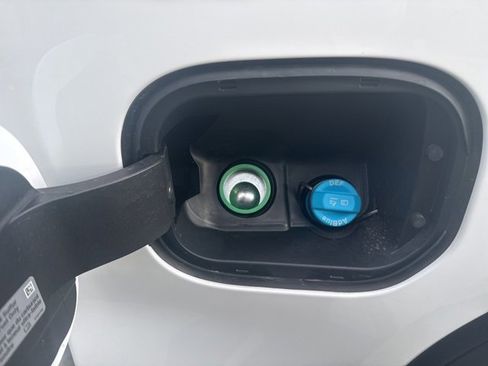 New 2026 GMC Sierra 1500 AT4 w/ AT4 Premium Package image 9