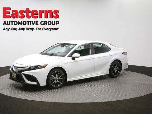 Used 2024 Toyota Camry SE FWD image 55