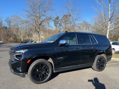 Used 2023 Chevrolet Tahoe Premier w/ Premium Package 2 image 2
