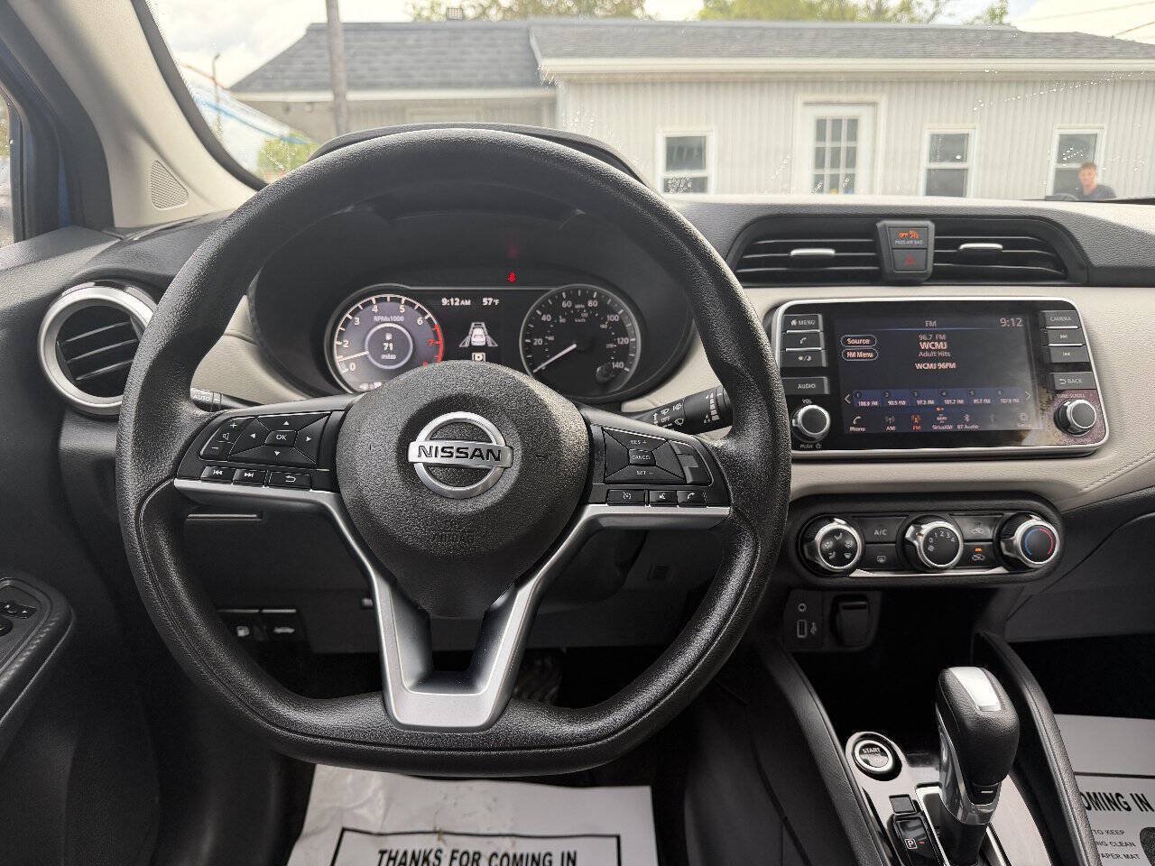 Used 2021 Nissan Versa SV FWD image 11