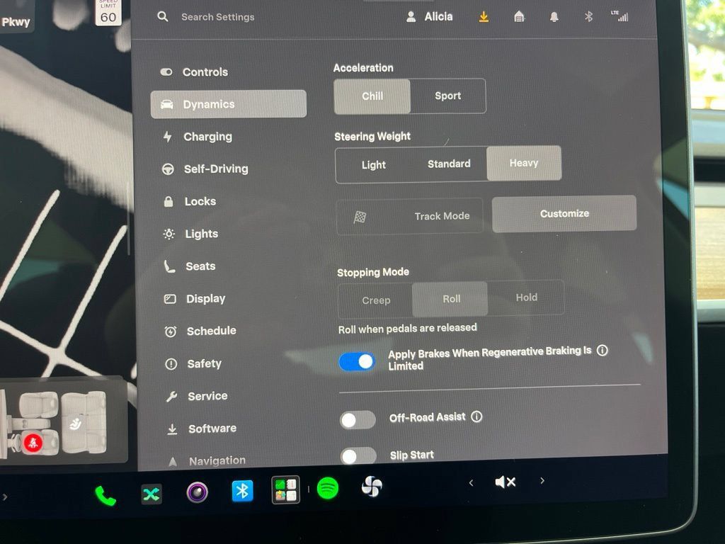 Used 2022 Tesla Model Y Performance AWD/4WD image 11
