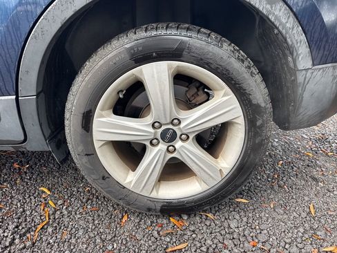 Used 2017 Lincoln MKC Premiere image 13