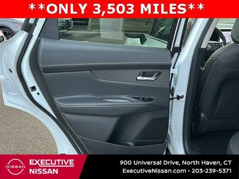 Certified 2025 Nissan Murano SL w/ Cargo Package image 21