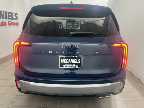 Used 2023 Kia Telluride SX image 5