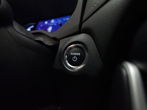Used 2024 Toyota RAV4 XLE AWD/4WD image 30