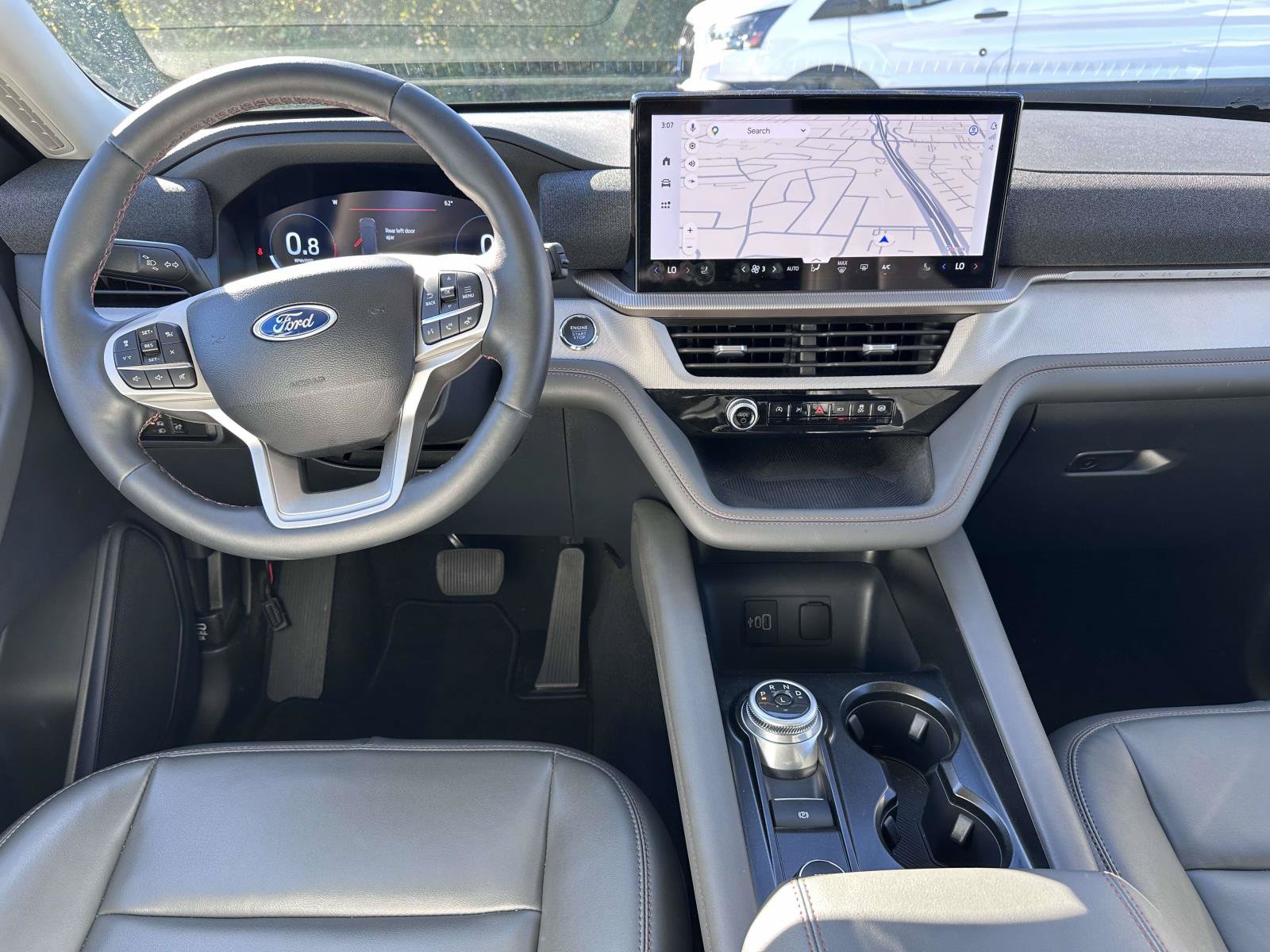 Used 2026 Ford Explorer Active w/ Active Comfort Package AWD/4WD image 16