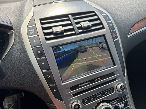 Used 2019 Lincoln MKZ Reserve w/ Reserve Plus Package FWD image 41