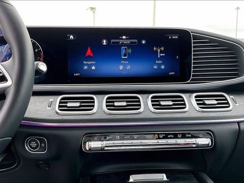 Used 2025 Mercedes-Benz GLE 350 4MATIC image 24