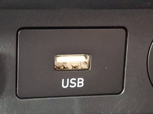 Certified 2026 Hyundai Elantra Sport image 17