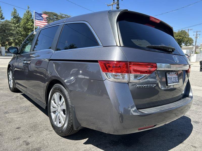 Used 2017 Honda Odyssey SE image 7