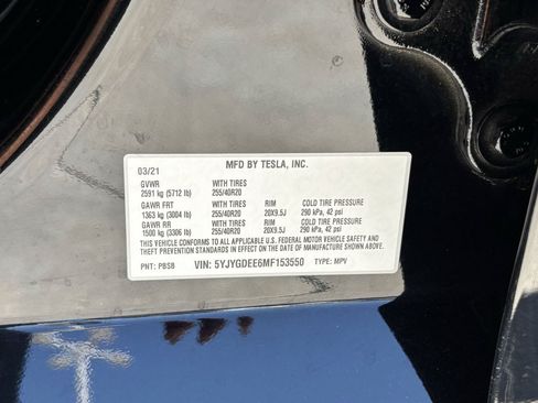 Used 2021 Tesla Model Y Long Range AWD/4WD image 31