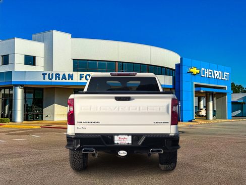 New 2026 Chevrolet Silverado 1500 Custom Trail Boss image 4