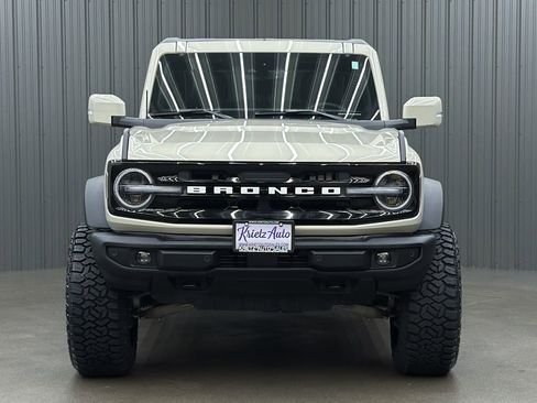 Used 2025 Ford Bronco Outer Banks w/ Sasquatch Package AWD/4WD image 8