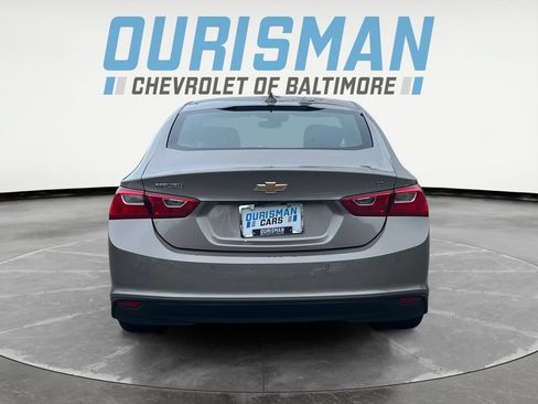 Used 2024 Chevrolet Malibu LT FWD image 5
