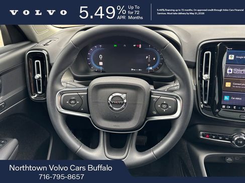 Used 2023 Volvo XC40 B5 Plus w/ Driver Assist Package AWD/4WD image 6