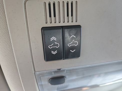 Used 2007 Cadillac Escalade EXT Base w/ Information Package image 78