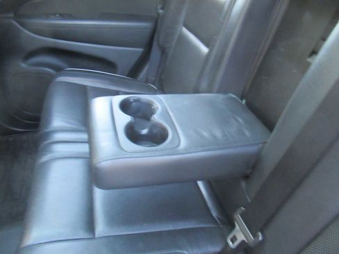 Used 2013 Jeep Grand Cherokee Overland w/ Advance Technology Group image 44