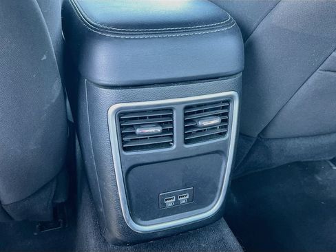 Used 2023 Dodge Charger SXT RWD image 24